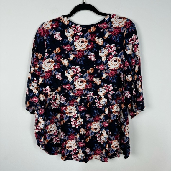 Umgee Floral Lace up Detail Blouse Boho - Picture 2 of 5